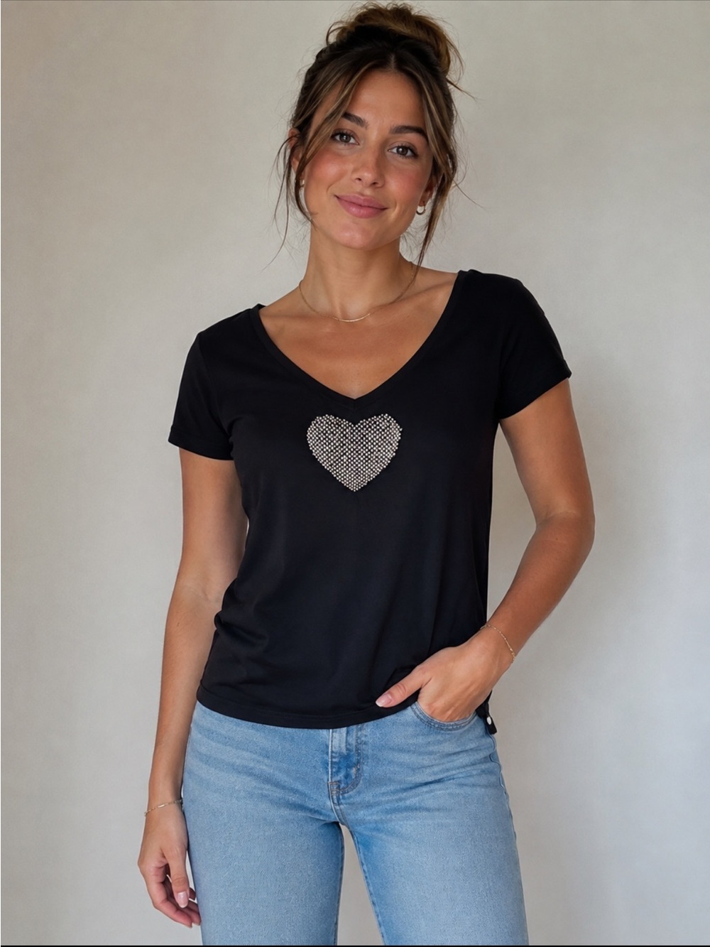 Context Women’s Black V-Neck T-Shirt with Embellished Heart – 2X